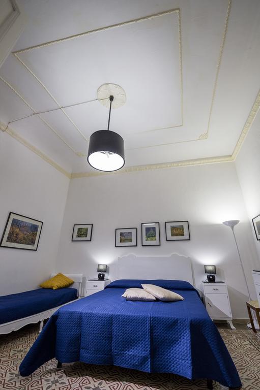 Le Case Di Katy Castellammare del Golfo Luaran gambar
